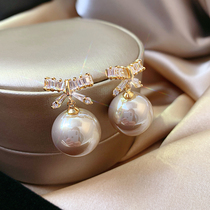 Pearl Earrings 2021 New Wave Advanced Sensation Light Lavish Atmosphere Earrings Summer Style Design Feel Earrings Woman
