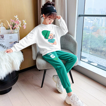 Girls Yellow Bear Spring Set 2022 new little girl Han Edition in leisure two pieces of sports clothing