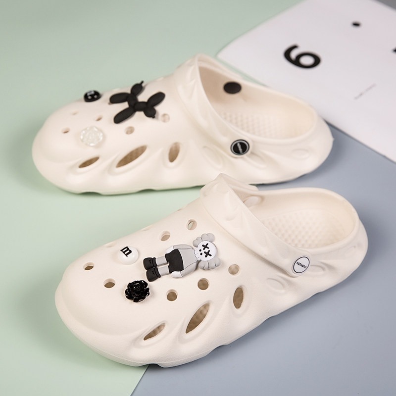 Hole shoes summer new operating room slippers fashion Baotou wear non-slip soft bottom sandals beach garden shoes women