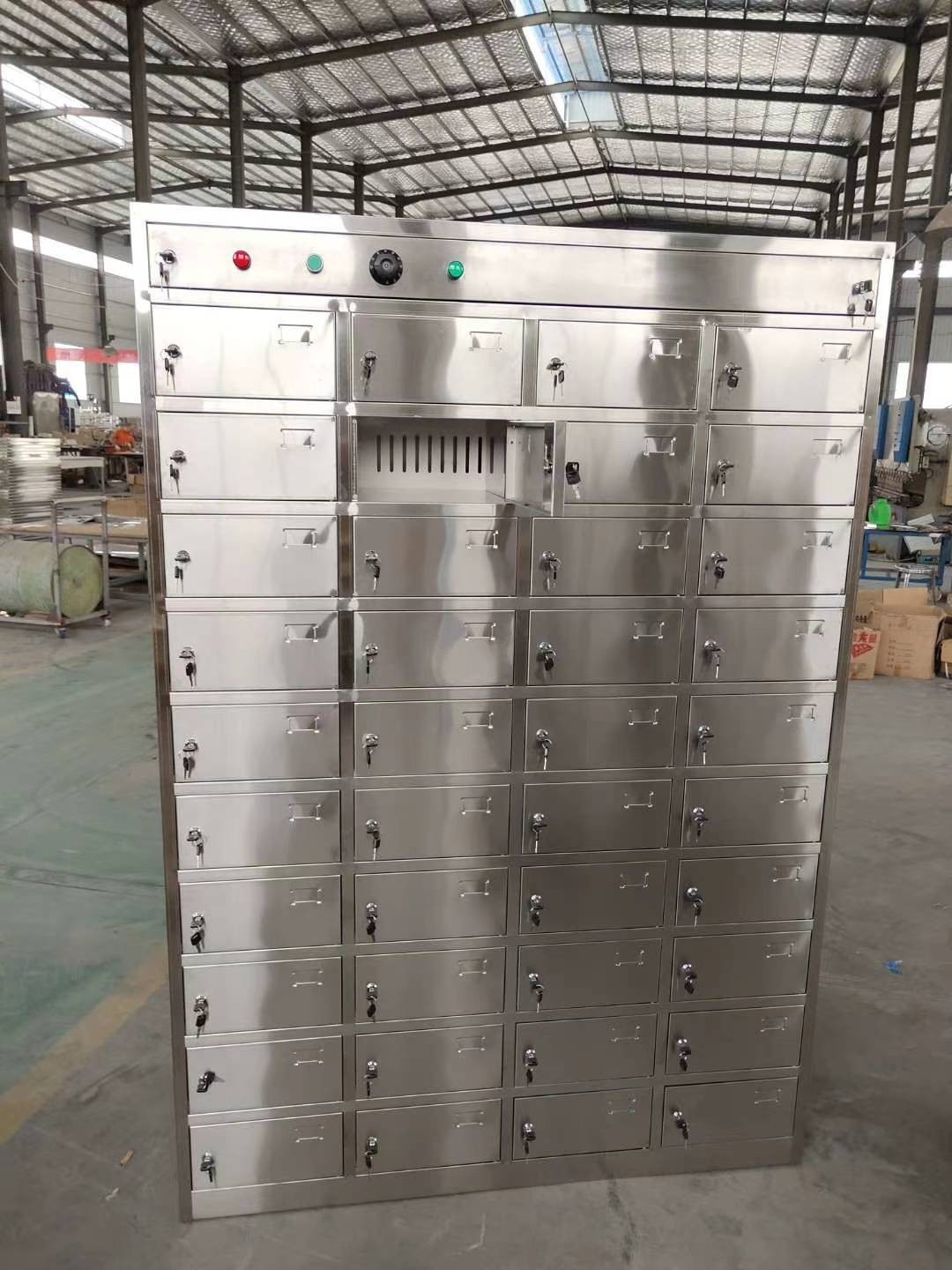 定制304不锈钢40门消毒碗柜员工食堂餐具柜医院多门鞋柜储物柜子