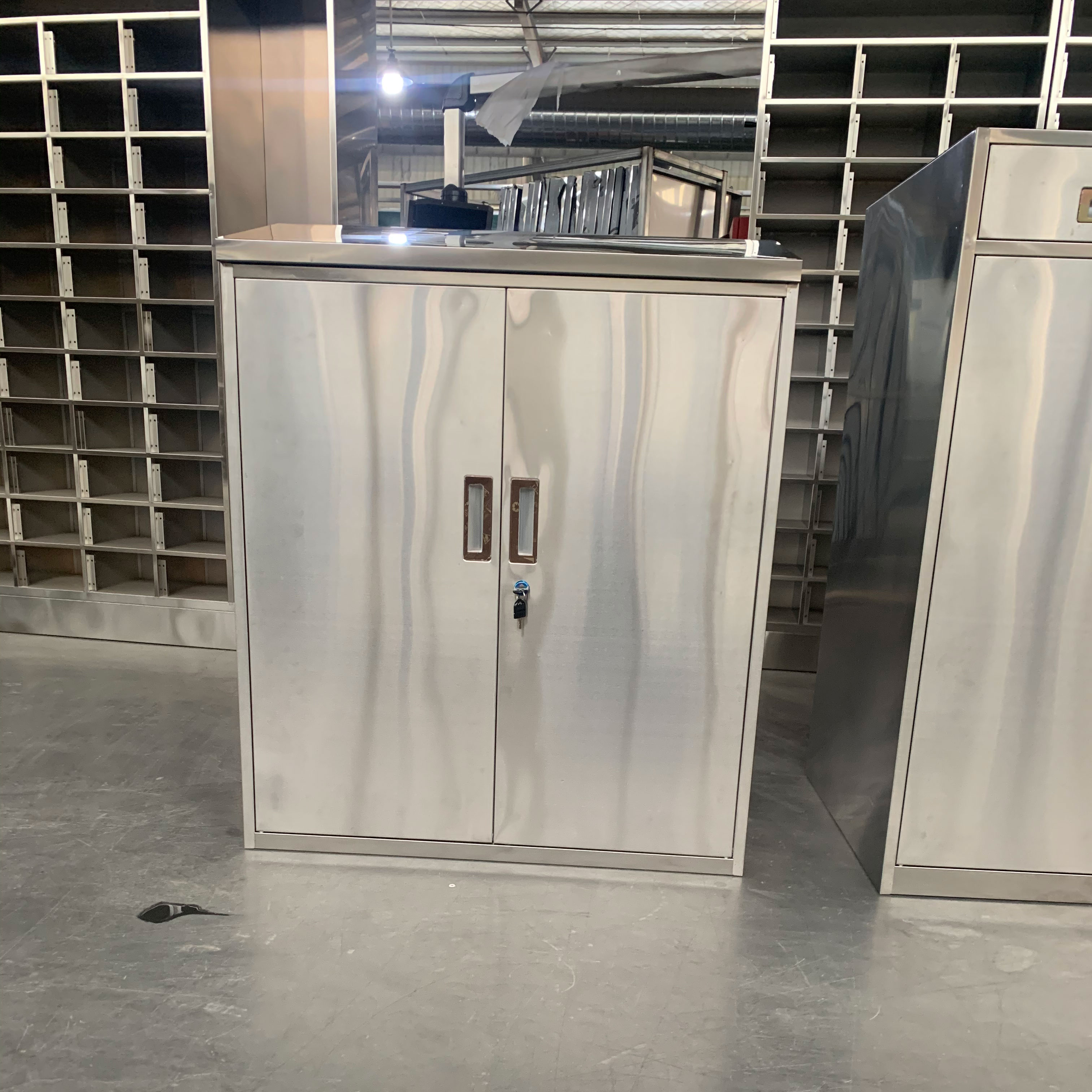 定制不锈钢304对开门矮柜带锁文件柜分双节下节储物柜工具收纳柜