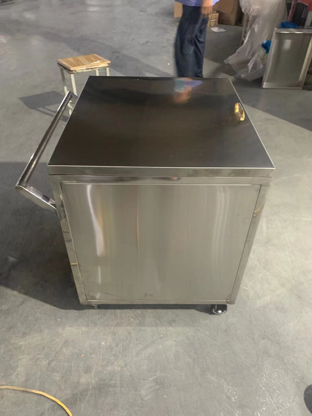厂家定制不锈钢活动柜工具箱带锁手推储物柜工业箱子上翻盖收纳柜