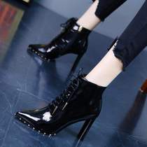 2019 autumn and winter new strap temperament rivet thick heel high heels handsome and versatile bright leather pointed boots naked boots women
