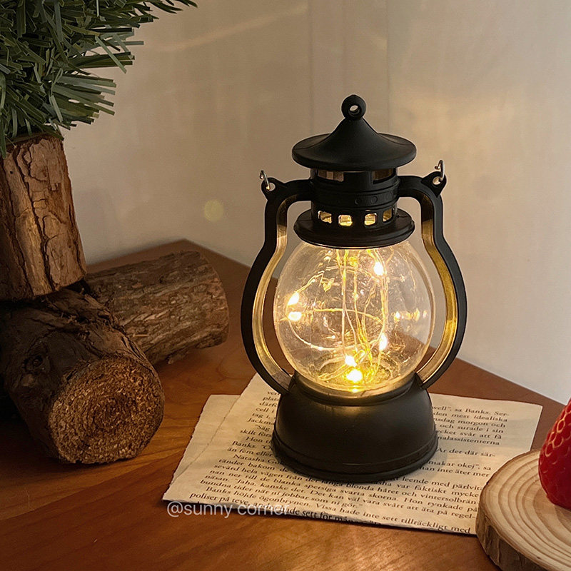 Yuanqi corner nostalgic retro small oil lamp bedroom bedside night light ins wind decoration photo atmosphere lamp ornaments
