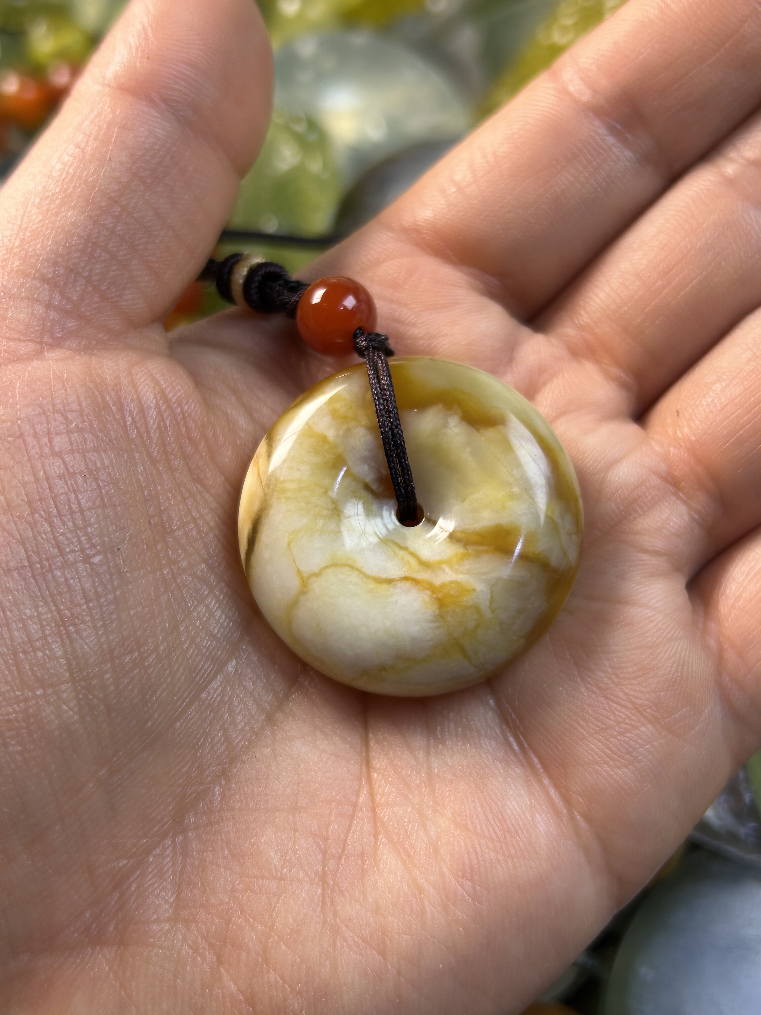 岫岩玉石王花玉33.3x11.2：东方瑰宝，收藏级艺术珍品！-颈饰-淘宝好物网