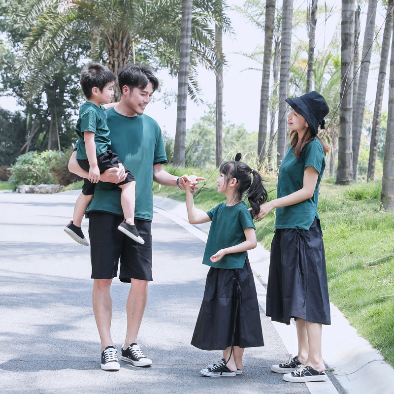 Yijiang 2022 summer new loose western style casual family of three family of four family decoration mother and daughter mother and child suit