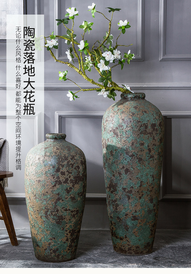 Jingdezhen ceramic vase landing restoring ancient ways do old flower arrangement sitting room adornment small name plum bottle furnishing articles pottery by hand