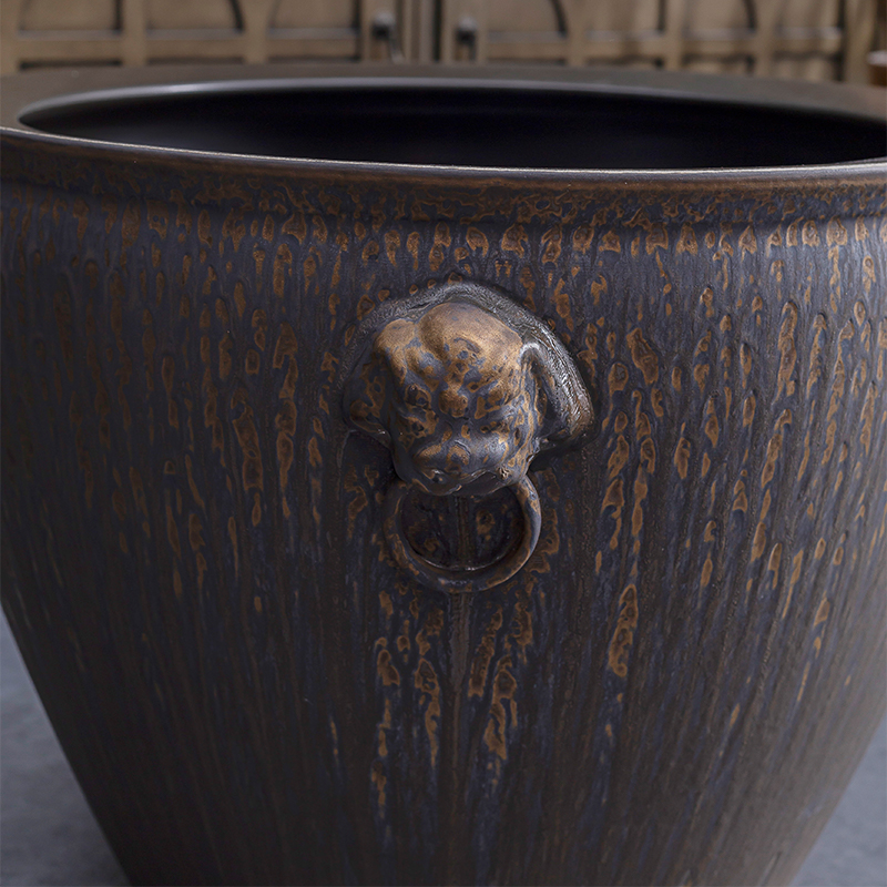 Restoring ancient ways of jingdezhen ceramic big lion ear cylinder aquarium old tank yard aquarium landscape geomancy fortune cylinder
