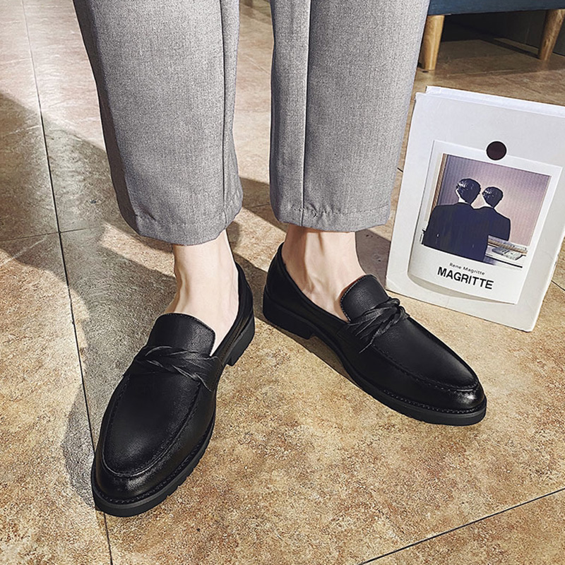 Men's shoes One foot pedal 2022 Spring new Chaurenren Business small leather shoes Men's casual beans Bean Shoes Breathable Lefu Shoes