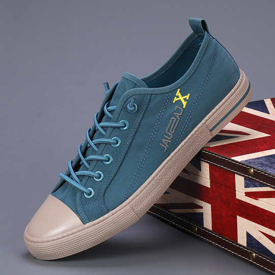 Zapatos de lona para hombre, zapatillas transpirables versátiles, de estilo coreano, a la moda, informales, novedad de verano 2025