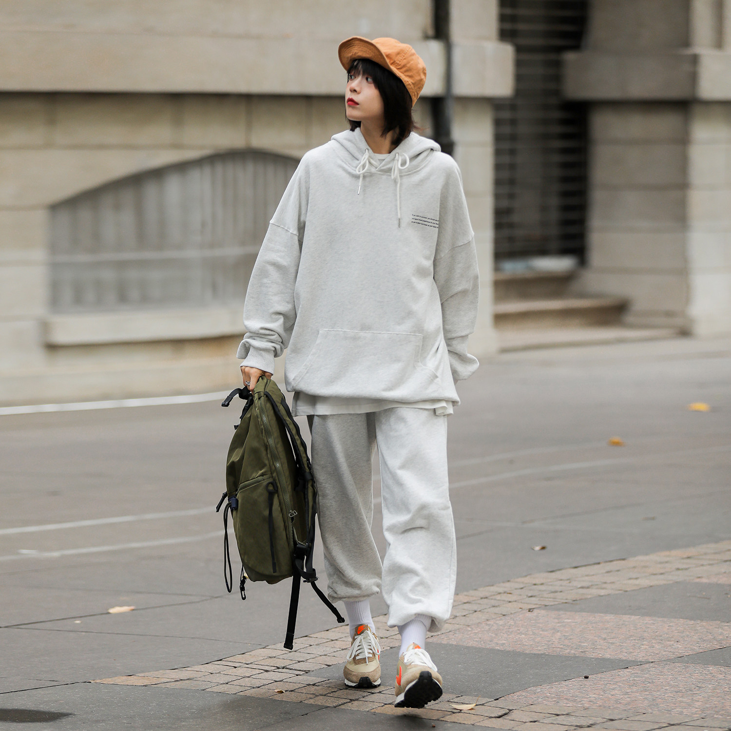 OFFBORD Spring Autumn Season With Hat Sportswear Suit Men's Winter Loose Sports Thick Cotton Pants Guys Two Sets of lovers