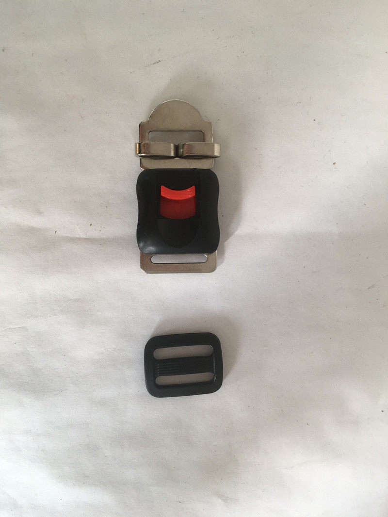 Motorcycle helmet electric vehicle helmet universal chin wear lock buckle washboard buckle quick-insert buckle with Japanese word buckle