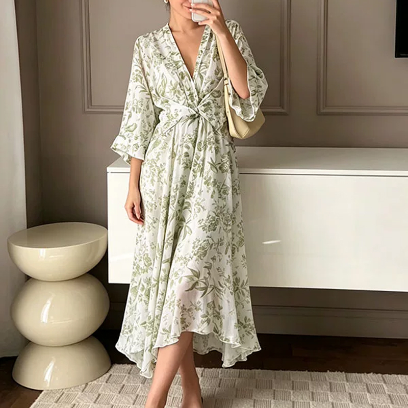 Small Amount of American Goods! 100% Ramie, Kimono-Style Printed Flared Dress 26072141 Limited Time 20% off Small Amount of American Goods! 100% Ramie, Kimono-Style Printed Flared Dress 26072141 Limited Time 20% off