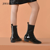 Танцующая детская черная эластичная демисезонная обувь, универсальные носки в английском стиле, короткие сапоги, 2020, в британском стиле