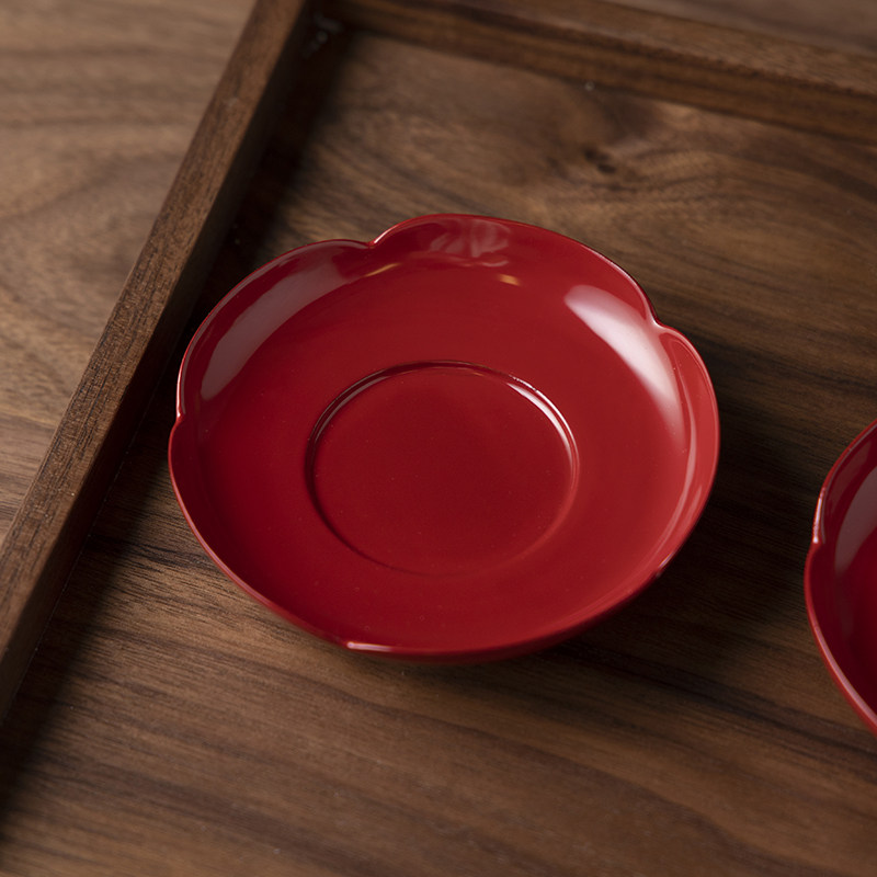 Ping'an Society Qiu Hengming Large lacquer saucer with plum blossoms, traditional handmade lacquerware in Fuzhou, saucer, saucer, small plate