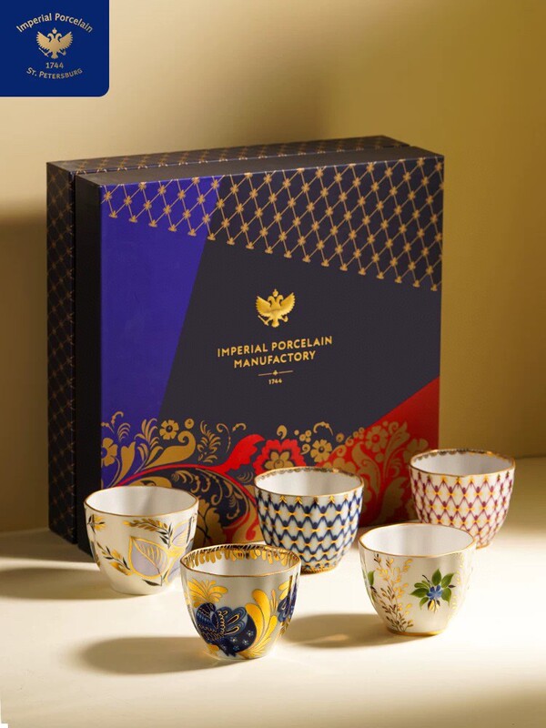 Lomonosov Imperial Porcelain Commemorative Five-Cup Set