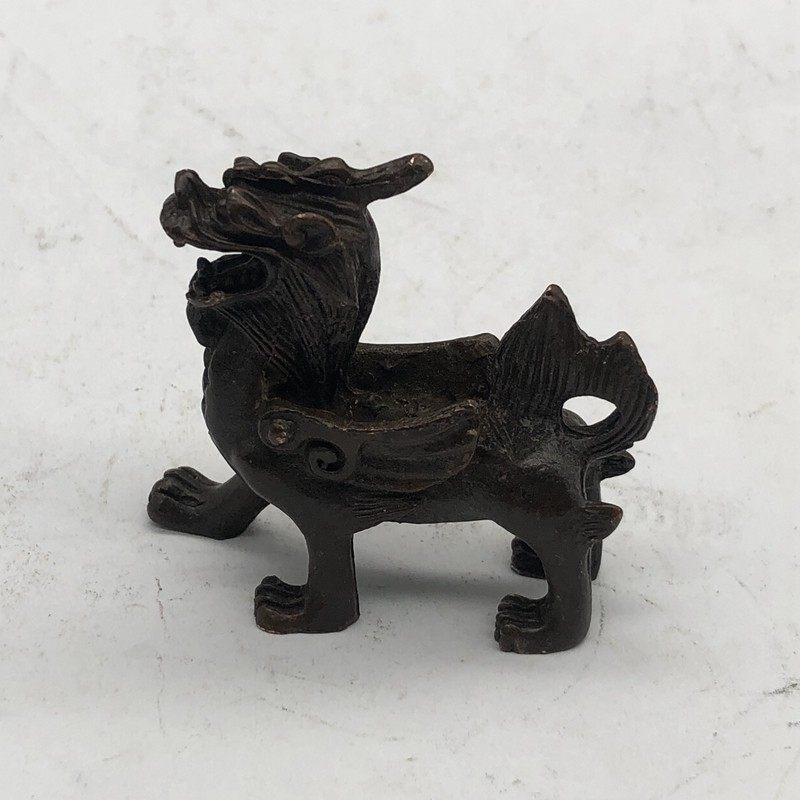 Antique miscellaneous copper hanging piece black paint slurry swing piece handle piece Unicorn home desktop small widget