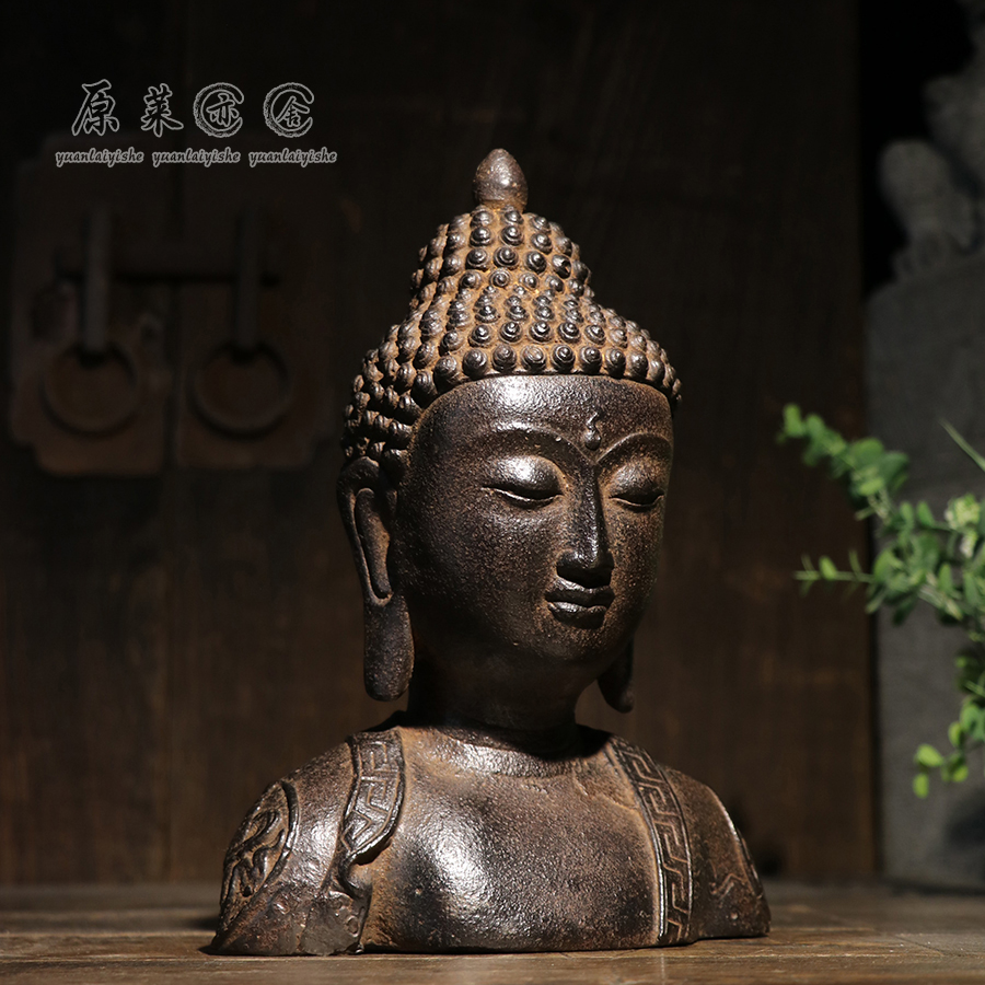 Old iron bust Buddha statue Buddha head antique folk ornaments praying for blessing Chinese club landscaping decoration collection