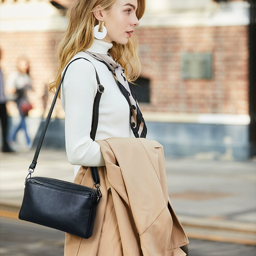 Сумка через плечо, небольшая сумка, сумка на одно плечо, сумка с петлей на руку, маленькая сумка клатч, из натуральной кожи