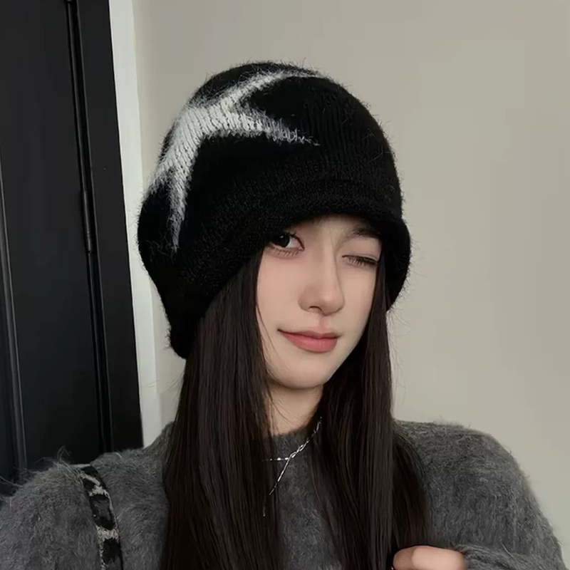 Rolled-Edge Knitted Slouchy Hat for Women, Autumn and Winter Warm Ear-Protecting Pullover Cold Hat, Korean Style Fashionable Versatile Star Yarn Hat