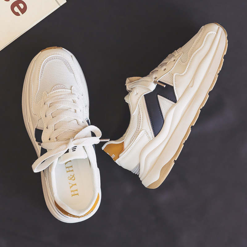 The old daddy shoes that can't be missed are simple and advanced Home daily~ Net face breathable thin and casual shoes