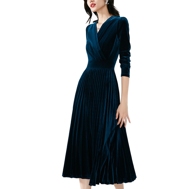 Late White 2024 Spring New Product Slim High Waist V-neck Commuting Lady Long Sleeve Casual Pleated Velvet Dress