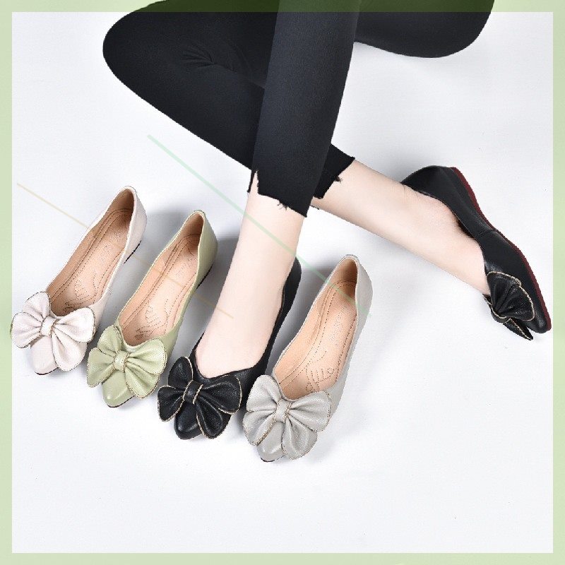 2020 Spring autumn season New flat-bottomed square head butterfly knot Shallow Mouth Single Shoes Women Casual 100 lap Soft bottom Bean Bean Shoes women Summer