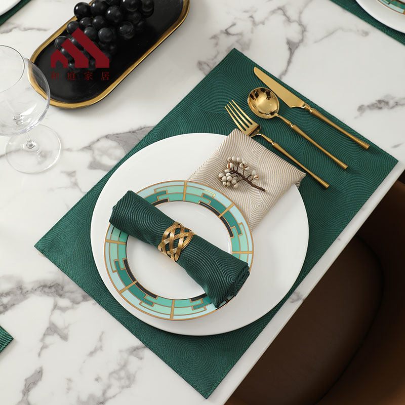 Heting fabric placemat American light luxury new Chinese ins wind dark green western placemat high-grade heat insulation mat table mat