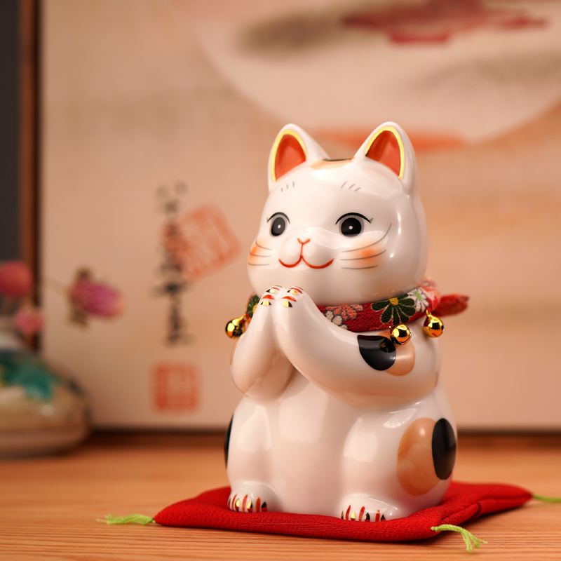 New products to be listed Japanese Pharmacies Kilns New Year Pray for Ceramic Pendulum to open up for the opening of the Birthday Gift