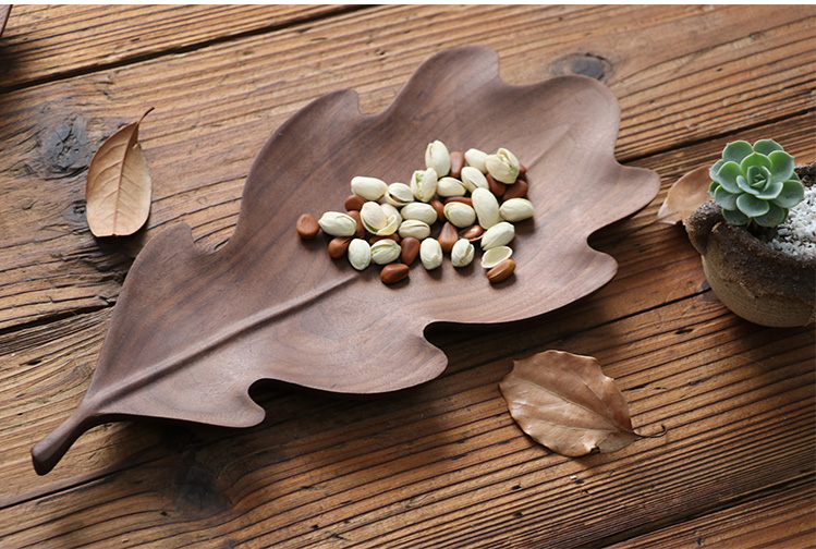 Black walnut plates manually leaf disc household snack plate compote creative Japanese wooden tray tea tray