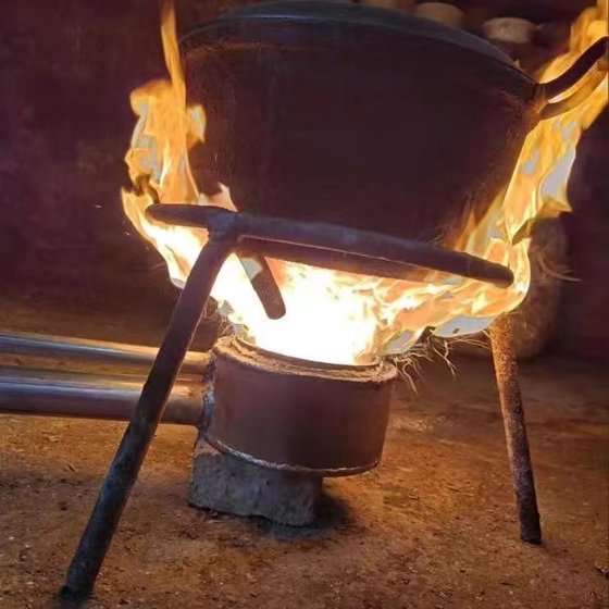 치열한 폐유 기화 난방 난로 버너 농장 산업용 난방 난로 난로 연료 난로 물 난방 난로