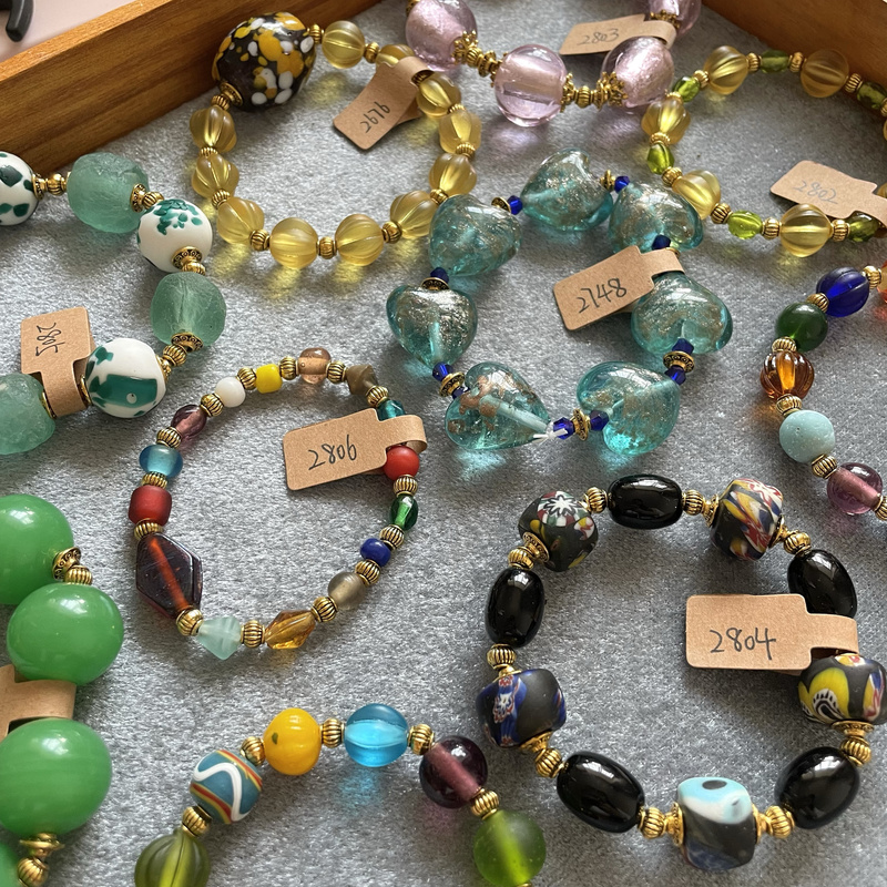 A Collection of Glass Bracelets Imported from Asia, Nepal, and Africa (Non-Remote Areas, Minimum Purchase  Pieces)