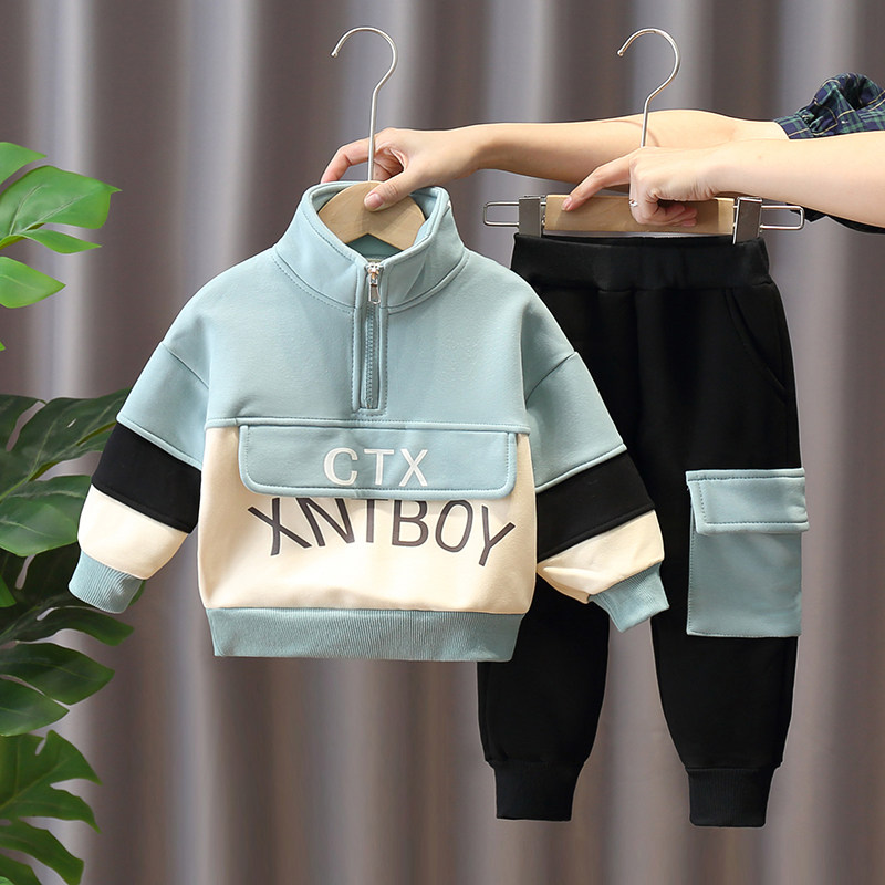 Boy's autumn and winter suit children's foreign school children gushed thickened 2-year-old male baby winter clothing leisure sports clothes tide 3