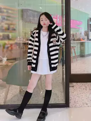 Pola Korean children's clothing girls knitted cardigan 2021 autumn children's wild jacket medium and large children's horizontal sweater trend