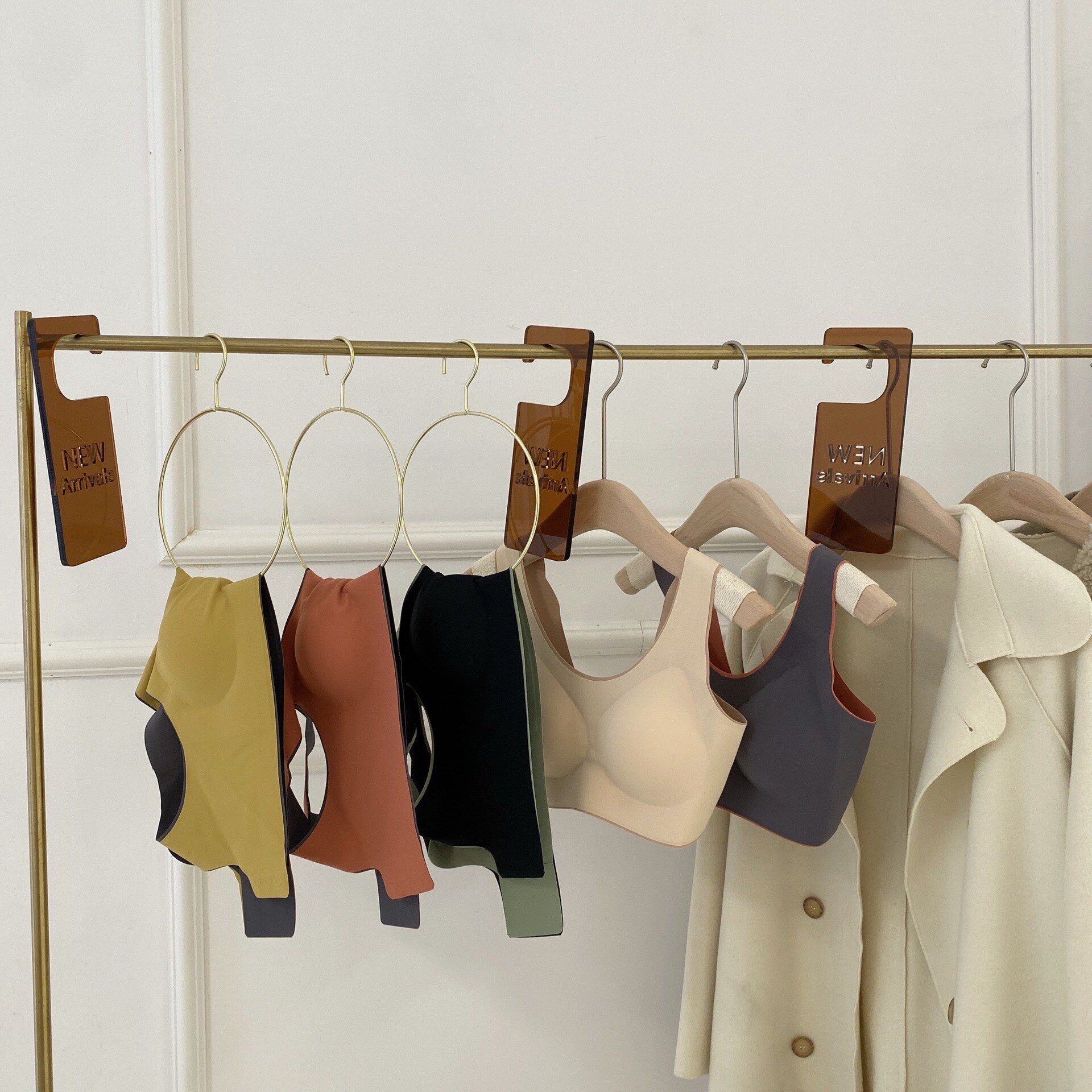 Shantou Municipal Chaoyang District Valley Rao Tai Ki Knitting Inner Garment Factory Thai Latex Collision Color Underwear Poly