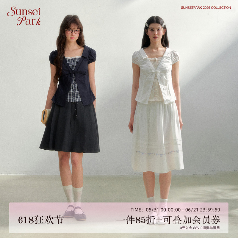 Sunsetpark [Same Style as Wang Churan] Floral Plaid Short-Sleeved Fake Two-Piece Shirt for Women