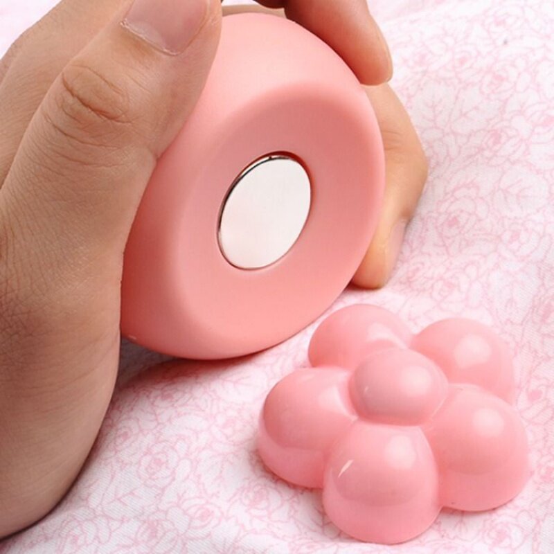 Strong magnetic release device universal universal quilt from clothes to fix nails magnetic quilt cover supermarket door chain buckle