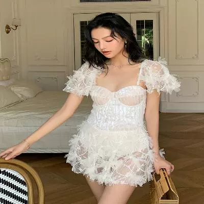 Fairy Fan Hot Spring Nữ Hàn Quốc Xiêm Bảo thủ 2020 New Light Luxury Net Red Ins Chesuit Áo tắm Áo tắm mỏng - Bộ đồ bơi One Piece