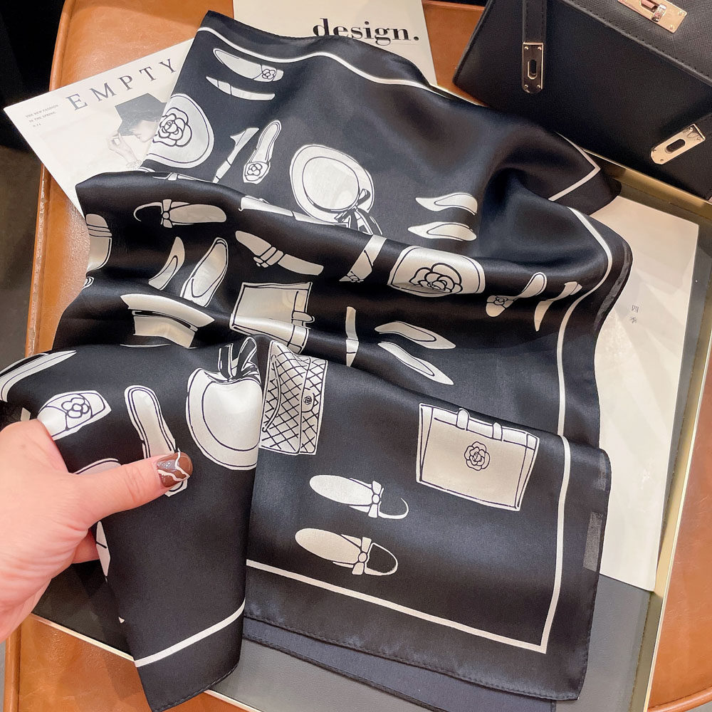 Black silk scarf superior sense of spring and autumn square towel 100 % sand silk silk gave Hangzhou silk square towel