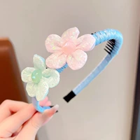 Розовый, в цветочек