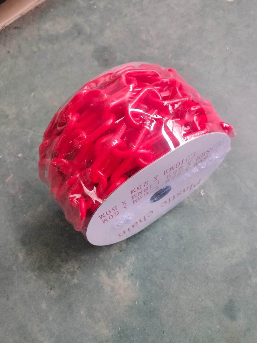 Предупреждение цепи 热销卷装塑料炼条50米塑料炼条 红白黑黄色胶炼警示炼条进出口6mm