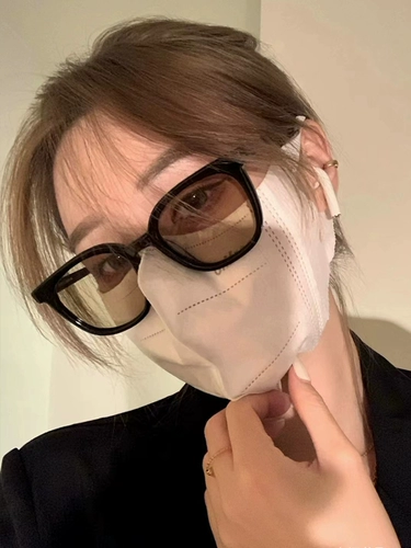 Солнцезащитные очки, популярно в интернете, премиум класс, защита от ультрафиолета