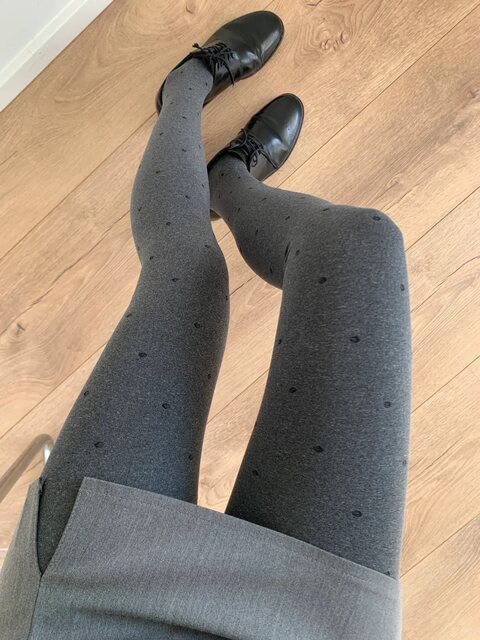 Gray Polka Dot Pantyhose for Tall Women, Extra-Long, Thickened for Spring, Autumn, and Winter, Slimming Pressure Leggings for Outerwear