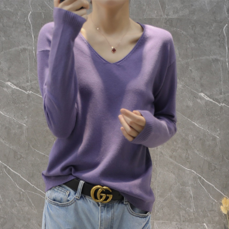 Korean Spring Thin V-Neck Knitted Sweater for Women, Loose Fit, Plus Size Base Layer, Low-Neck Round-Neck Long-Sleeve Knit Top Korean Spring Thin V-Neck Knitted Sweater for Women, Loose Fit, Plus Size Base Layer, Low-Neck Round-Neck Long-Sleeve Knit Top