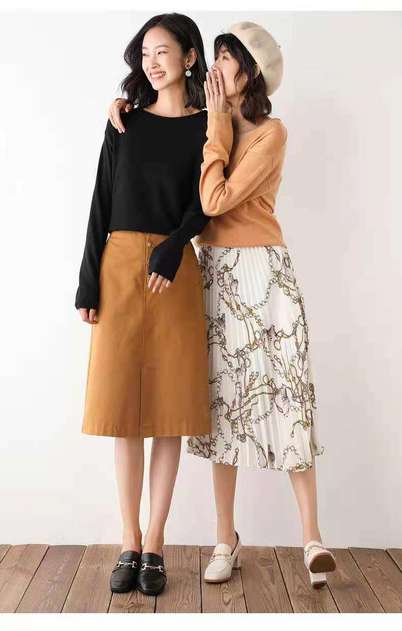 GHZVX007 Ah Shen Running Volume 2021 Autumn Comfortable Soft Waxy Simple About Round V-neck Loose and Thin Knit Sweater Women