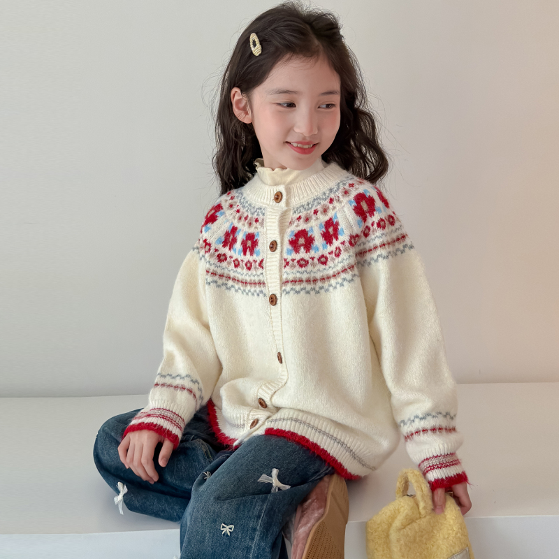 Girls' Autumn Cardigan Sweater 2026 New Stylish Korean-Style Children's Spring and Autumn Tops Autumn Knit Jacket