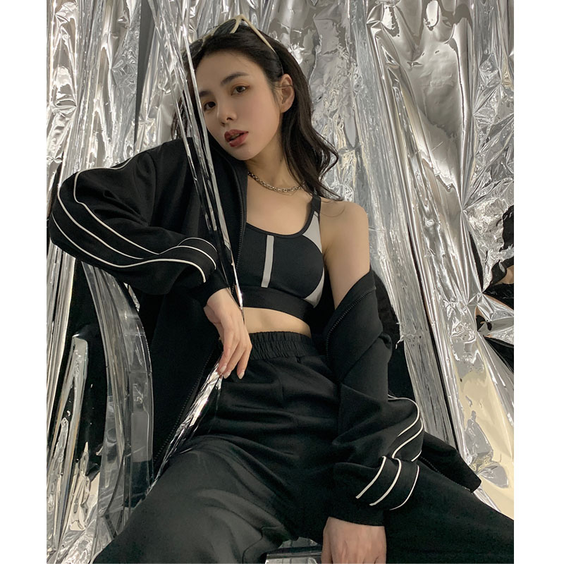 Broadlegged Pants Suit Women's Foreign Pie Age Fashion Small Subshow High Fry Street Sports Wind Black Casual Two Style Clothes