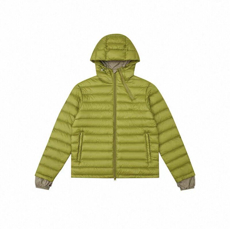 Grass Green Outdoor Lightweight Ribbed down Jacket for Women, Winter Hooded Zip-Up Coat with a Stylish Design, Warm Top for Couples