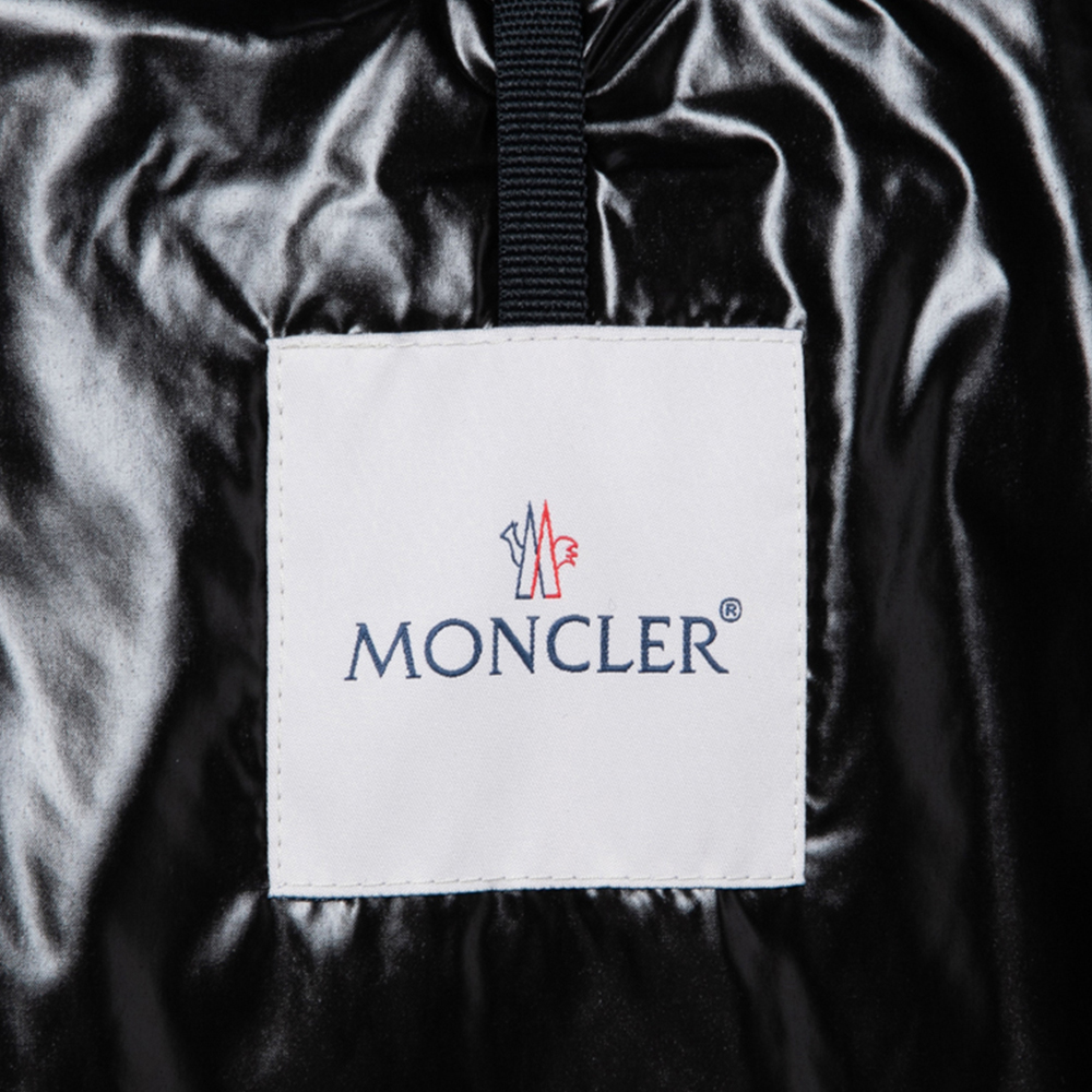 Moncler nhung đen vải thư biểu tượng đội mũ trùm đầu thêu thời trang trăm-tie phụ nữ vải bông ngắn