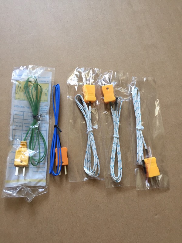 Shanghai nominal meter factory K type J type T thermocouple thermometric plug line concrete thermometry monitor small yellow plug